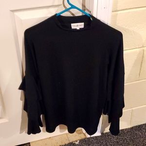 Thyme & Honey black long layered sleeves sz small
